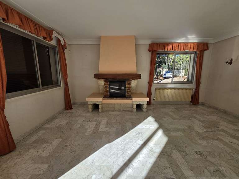 House Brignoles - 5 bedrooms - 204m²