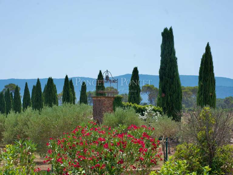 Property Brignoles - 12 bedrooms - 1080m²