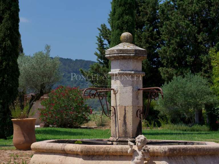 Property Brignoles - 12 bedrooms - 1080m²