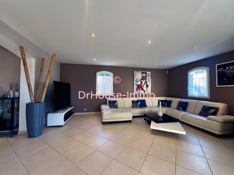 Villa Brignoles - 4 chambres - 230m²
