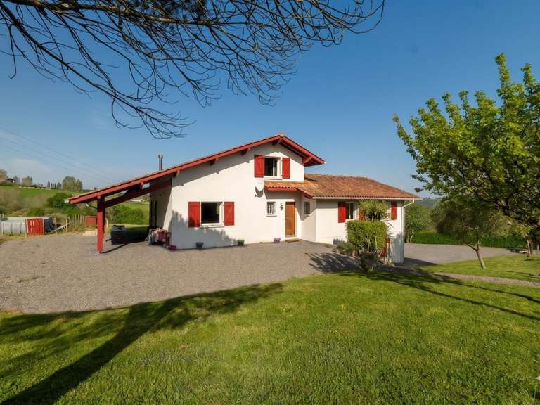 Maison Briscous - 4 chambres - 143m²