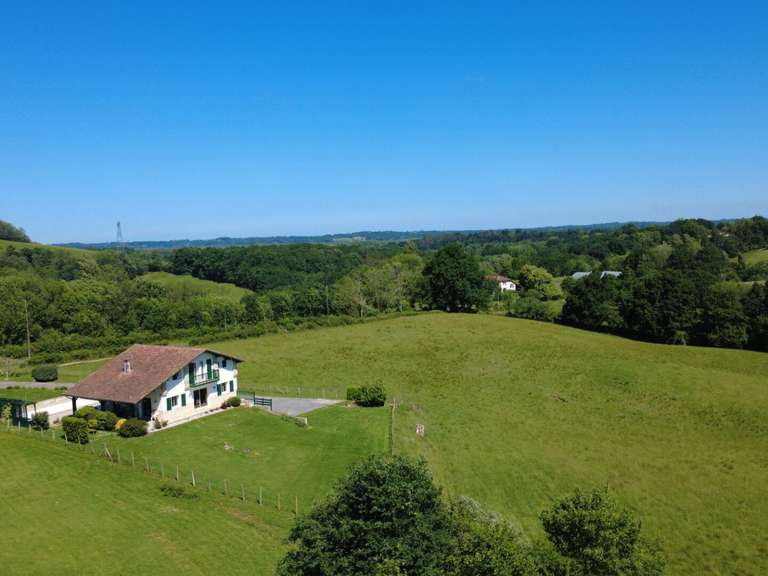 House Briscous - 4 bedrooms - 145m²