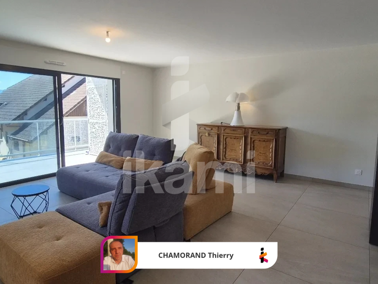 Appartement Brison-Saint-Innocent - 3 chambres - 102m²