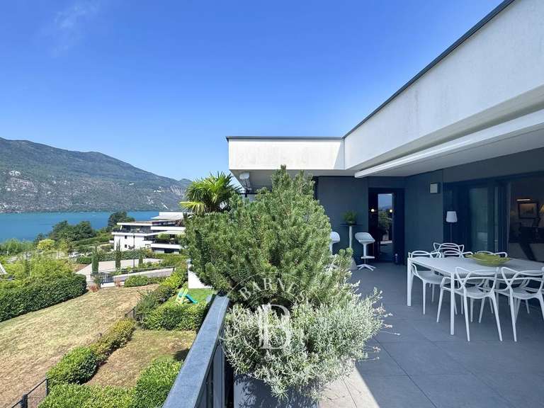 Appartement Brison-Saint-Innocent - 3 chambres - 122m²