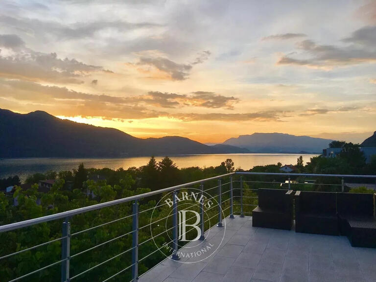 House Brison-Saint-Innocent - 7 bedrooms - 256m²