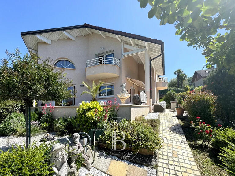 Maison Brison-Saint-Innocent - 3 chambres - 163m²