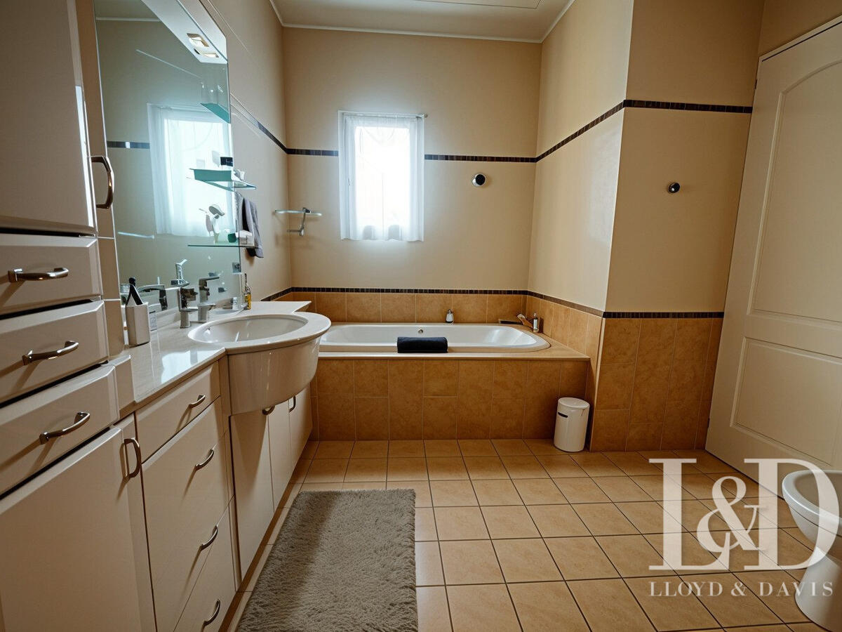 Maison Brison-Saint-Innocent