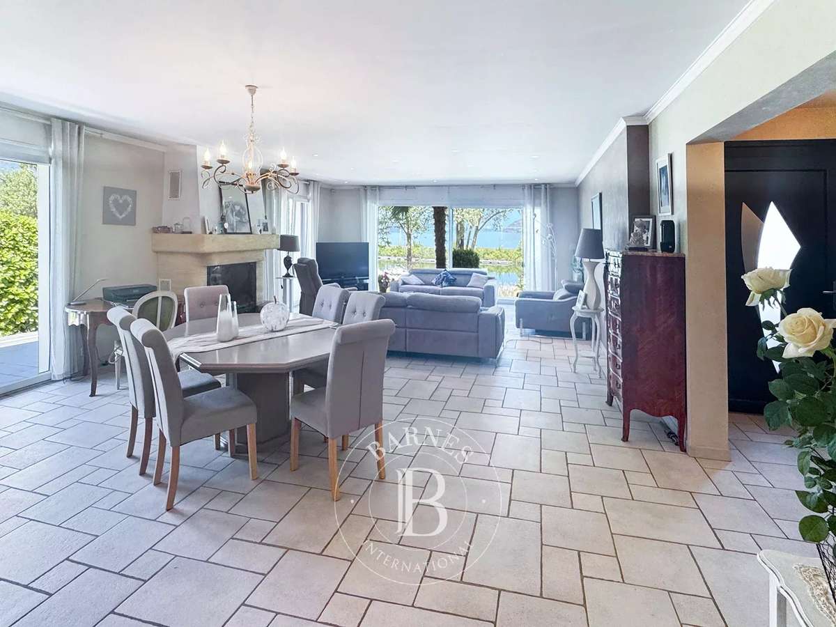 Maison Brison-Saint-Innocent