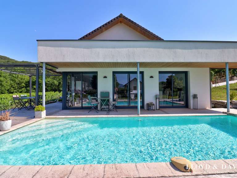 House Brison-Saint-Innocent - 3 bedrooms - 111m²