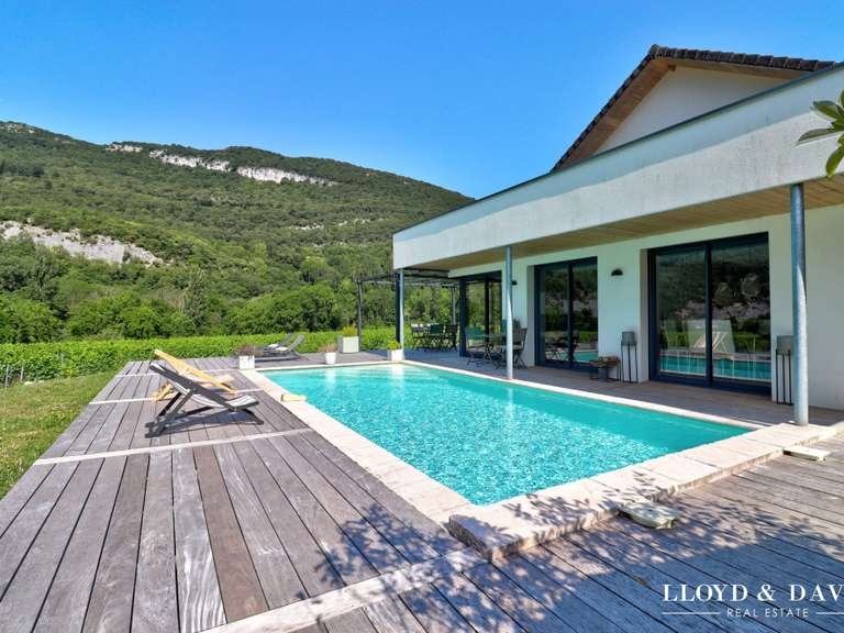House Brison-Saint-Innocent - 3 bedrooms - 111m²