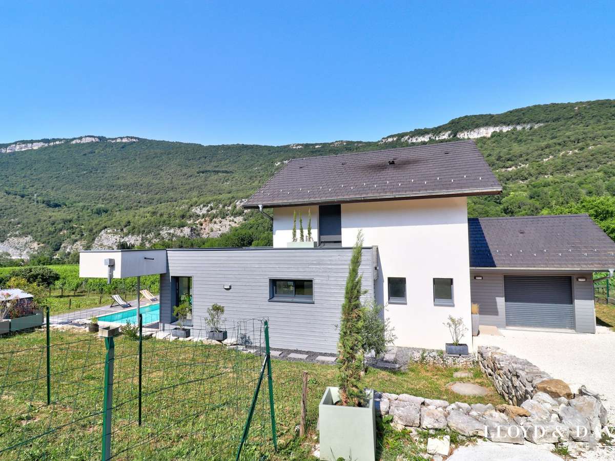 Maison Brison-Saint-Innocent