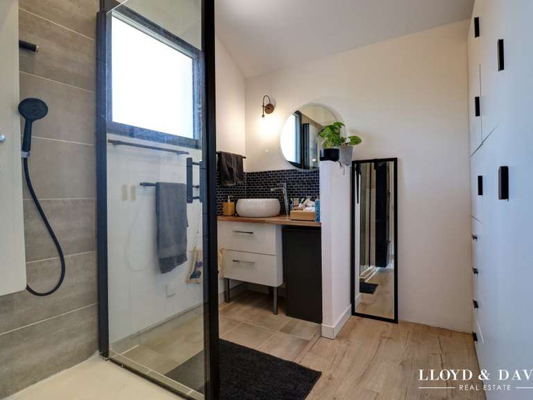 House Brison-Saint-Innocent - 3 bedrooms - 111m²