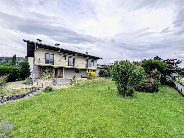 Maison Brison-Saint-Innocent - 3 chambres - 120m²