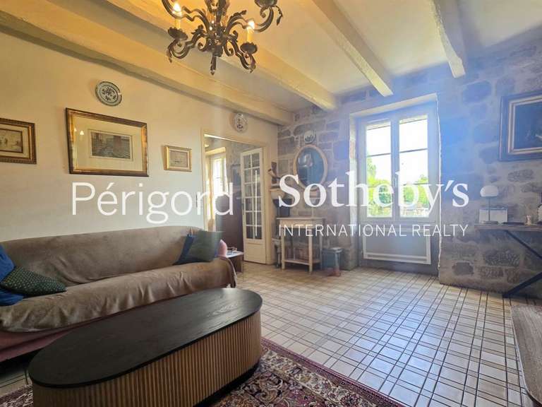 Maison Brive-la-Gaillarde - 6 chambres - 255m²