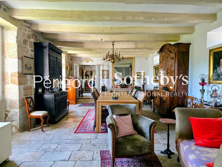 Maison Brive-la-Gaillarde - 6 chambres - 255m²