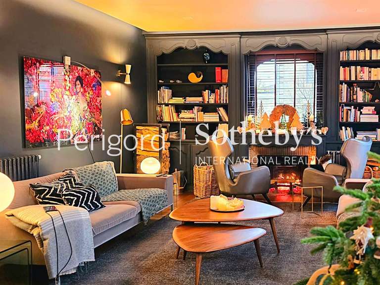 Maison Brive-la-Gaillarde - 5 chambres - 260m²