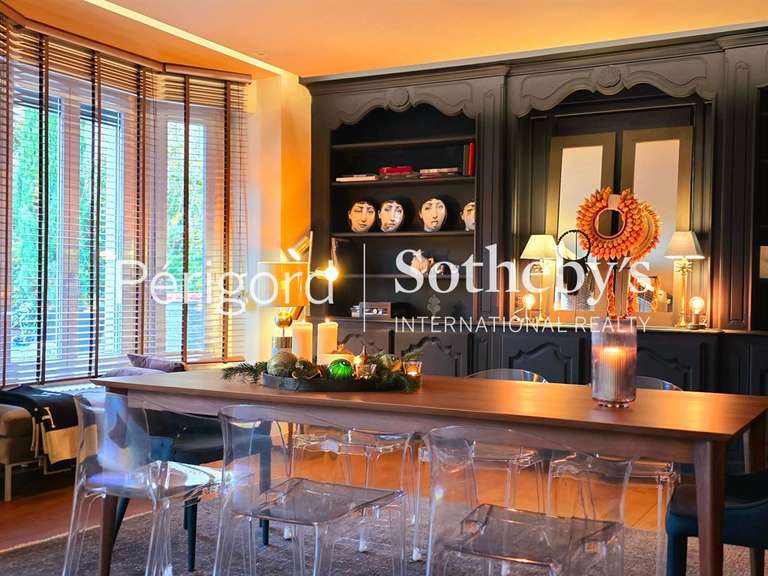 Maison Brive-la-Gaillarde - 5 chambres - 260m²