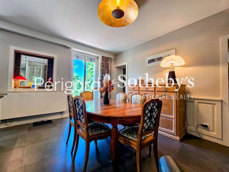 Maison Brive-la-Gaillarde - 4 chambres - 170m²