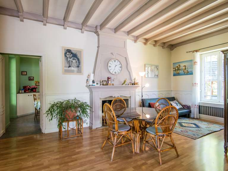 Maison Brive-la-Gaillarde - 4 chambres - 218m²