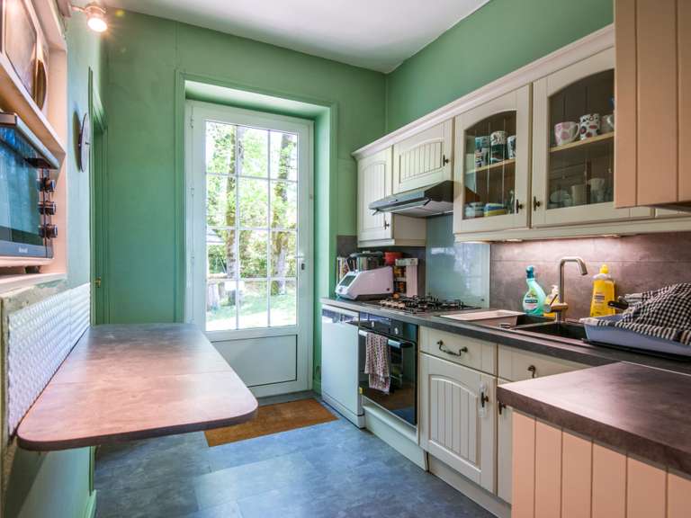 Maison Brive-la-Gaillarde - 4 chambres - 218m²