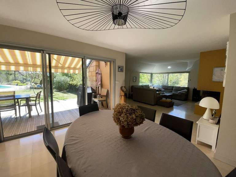 Maison Brive-la-Gaillarde - 4 chambres - 164m²