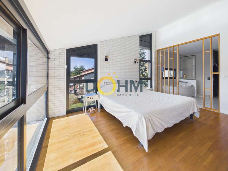 Maison Brives-Charensac - 5 chambres - 220m²