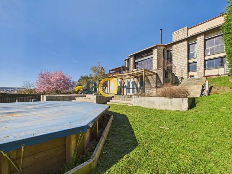 Maison Brives-Charensac - 5 chambres - 220m²