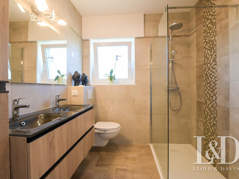 Maison Bruebach - 5 chambres - 193m²