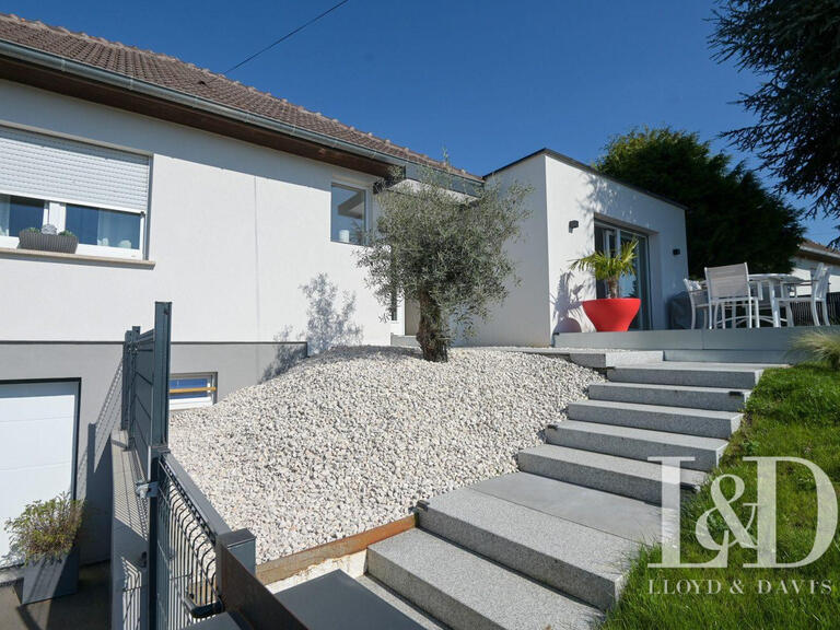 Maison Bruebach - 5 chambres - 193m²