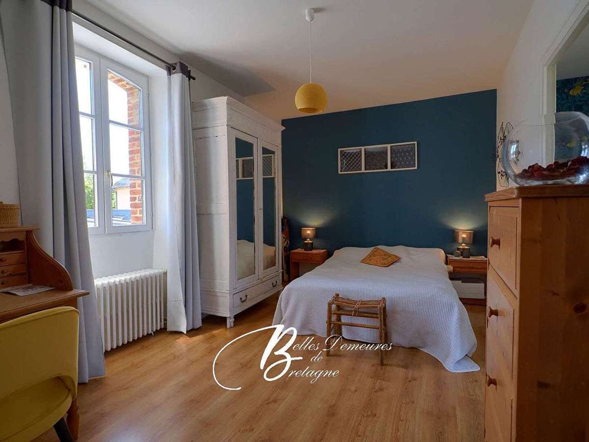 Maison Bruz