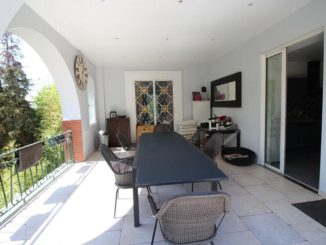 House Bry-sur-Marne
