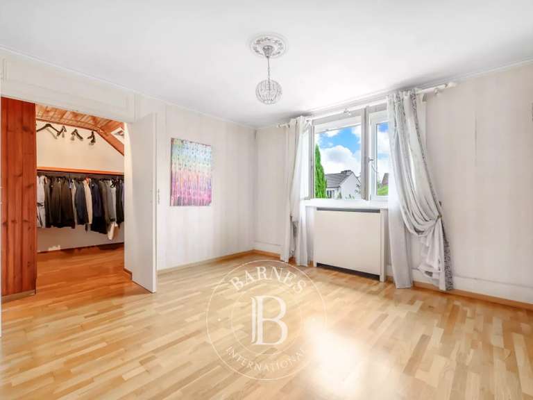 Maison Bry-sur-Marne - 5 chambres - 200m²