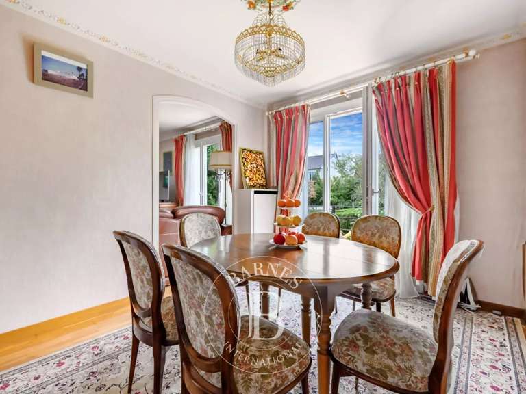 Maison Bry-sur-Marne - 5 chambres - 200m²