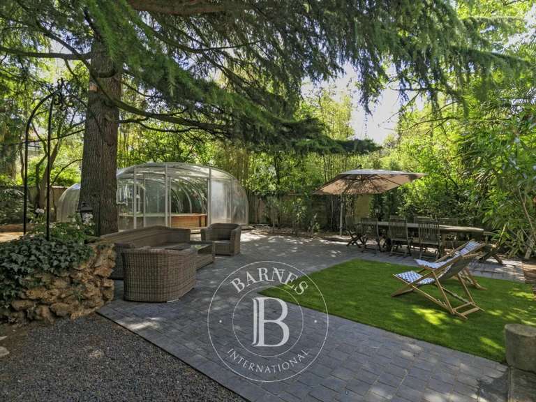 Maison Bry-sur-Marne - 227m²