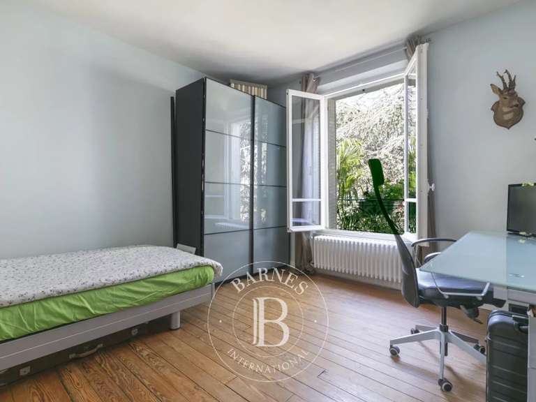 Maison Bry-sur-Marne - 227m²