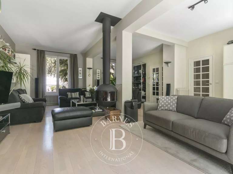 Maison Bry-sur-Marne - 227m²