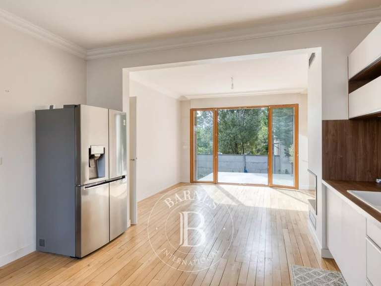 Maison Bry-sur-Marne - 4 chambres - 140m²