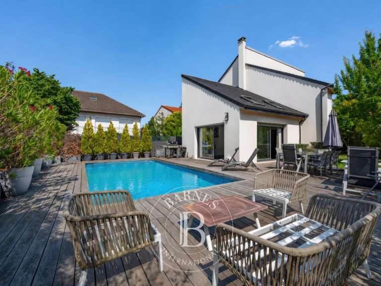 Maison Bry-sur-Marne - 5 chambres - 200m²