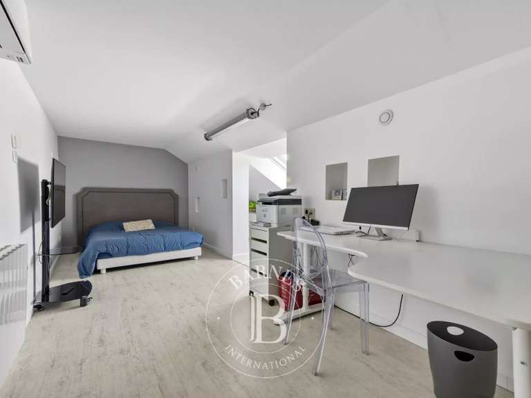 Maison Bry-sur-Marne - 5 chambres - 200m²