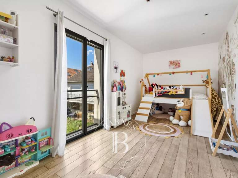 Maison Bry-sur-Marne - 5 chambres - 200m²