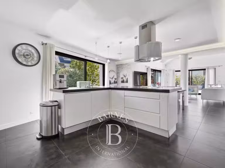 Maison Bry-sur-Marne - 5 chambres - 200m²