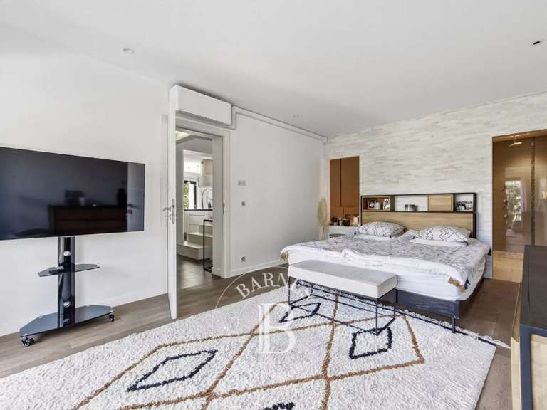 Maison Bry-sur-Marne - 5 chambres - 200m²