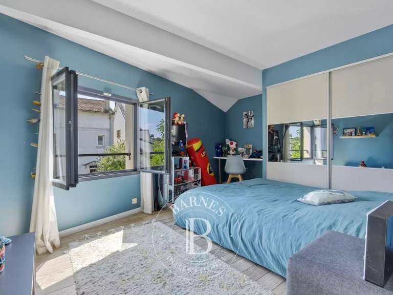 Maison Bry-sur-Marne - 5 chambres - 200m²