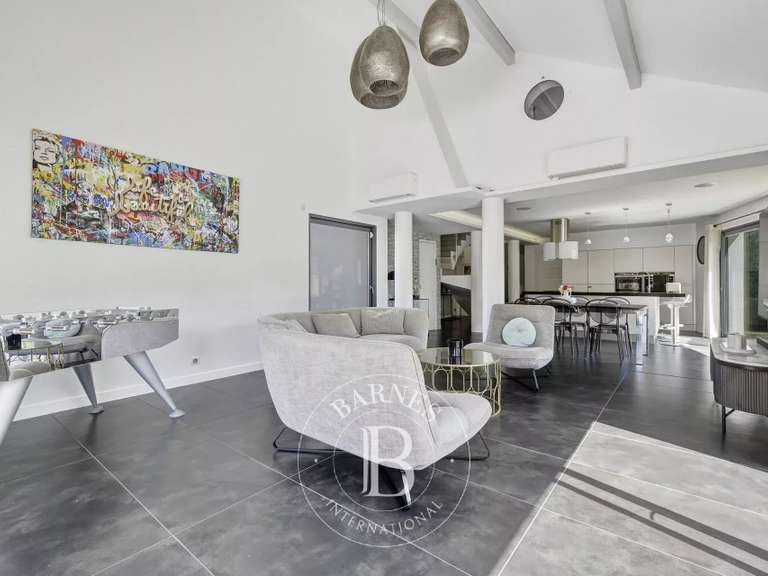 Maison Bry-sur-Marne - 5 chambres - 200m²