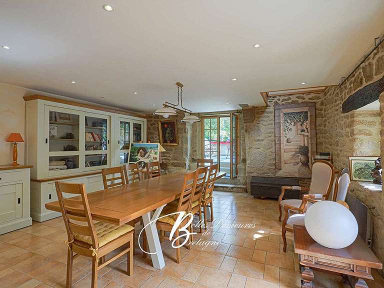 Mill Bubry - 5 bedrooms