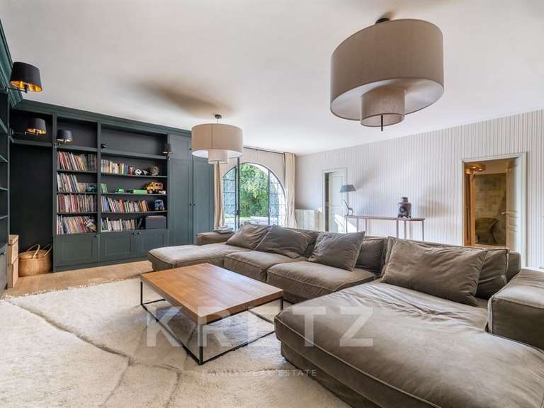 Maison Buc - 6 chambres - 520m²