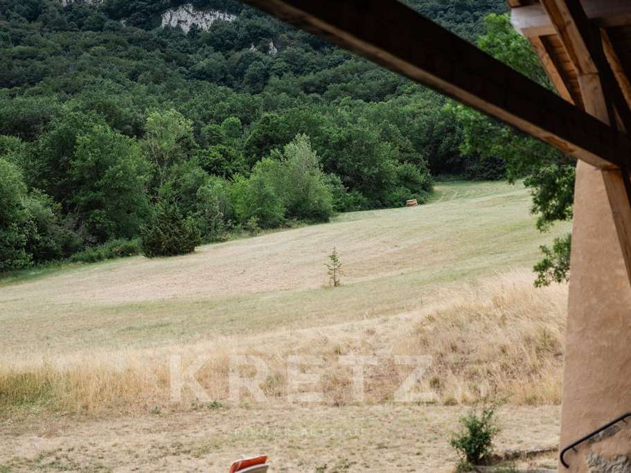 House Bugarach