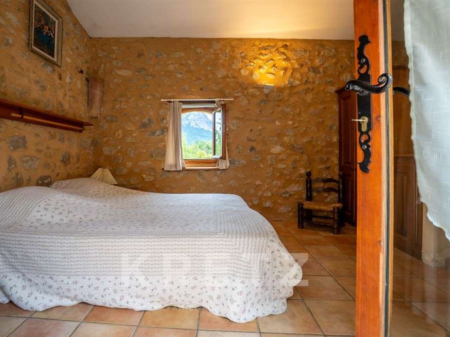 House Bugarach