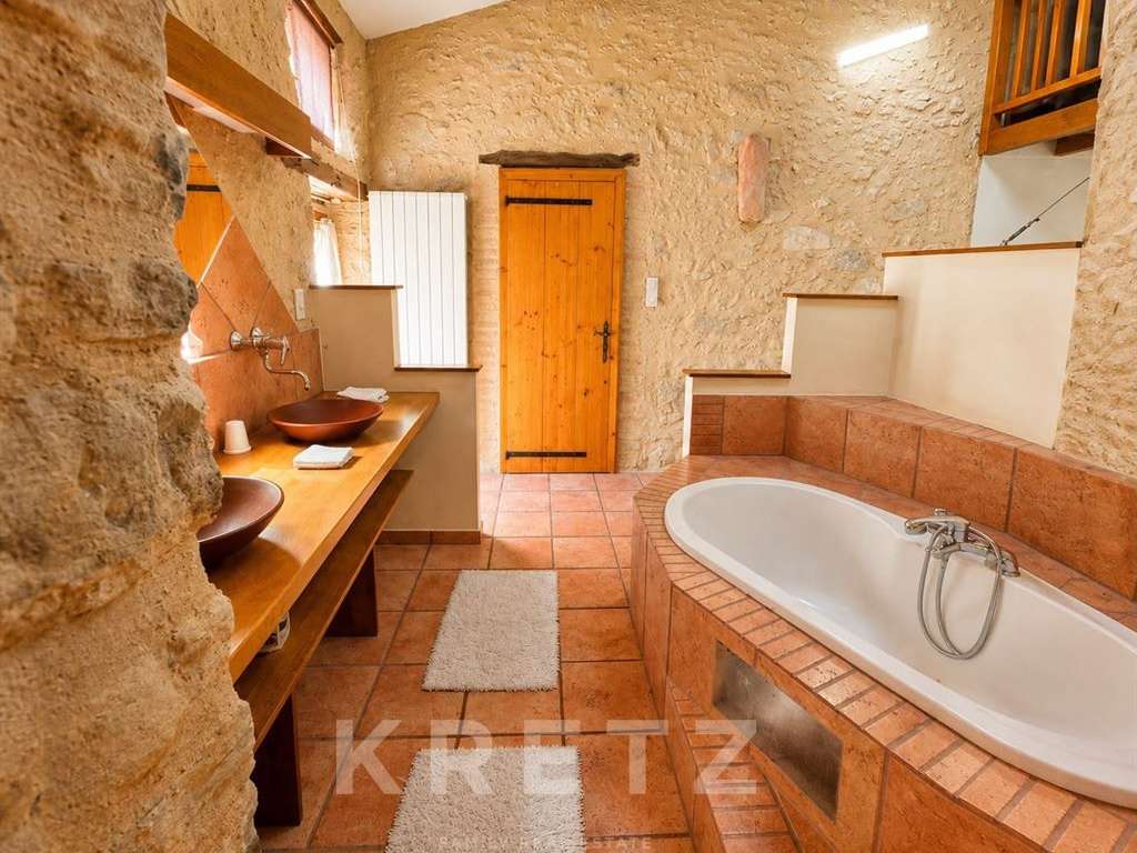 House Bugarach
