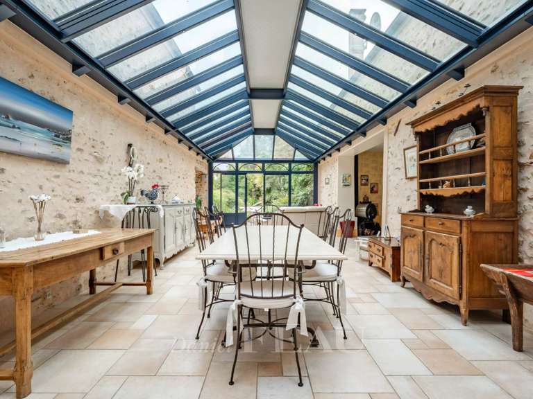 Maison Bullion - 4 chambres - 464m²